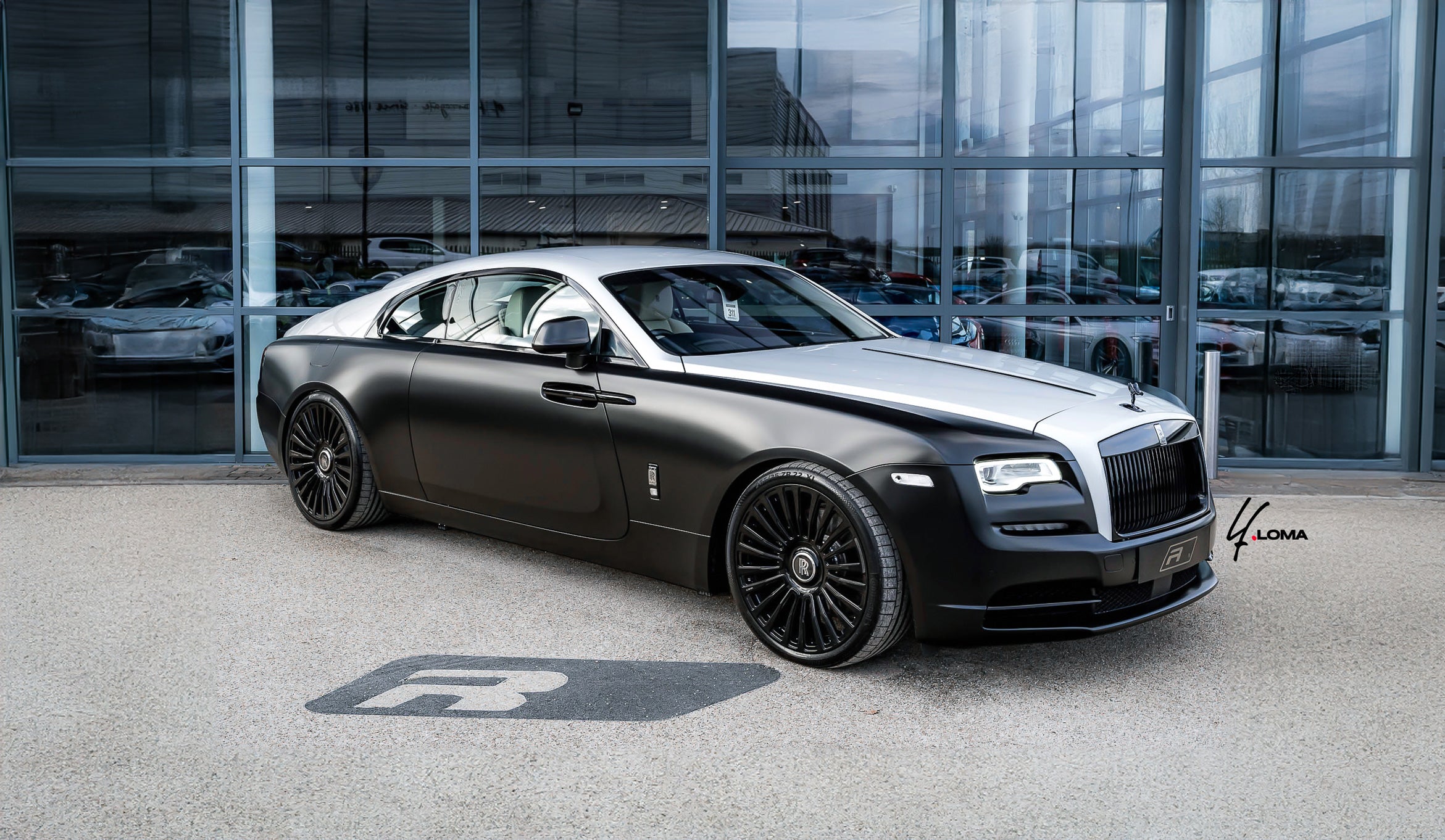 <strong>Redefine Your Drive</strong> with Custom 22" to 24" Rims <strong>for Your Rolls-Royce Cullinan, Wraith, Ghost, Phantom, or Spectre.</strong>