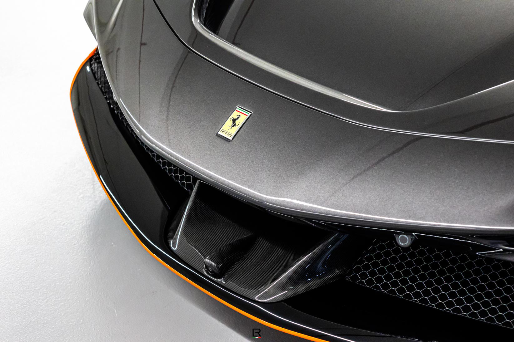 LOMA-Refined-Ferrari-SF90-Stradale-Tailor-made-side-view-passenger-front-spoiler.
